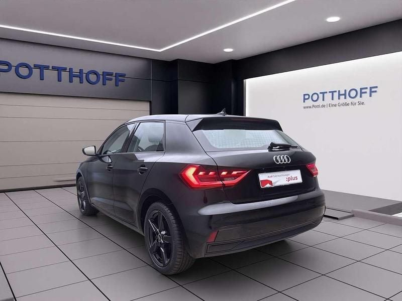 Gebraucht Audi A1 95 PS (69 kW) 2025 Mythosschwarz metallic SUV