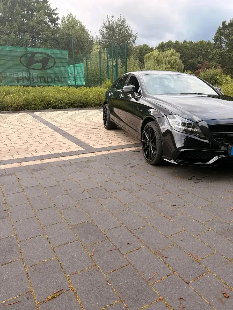 Gebraucht Mercedes CLS500 408 PS (300 kW) 2011 Schwarz Coupé