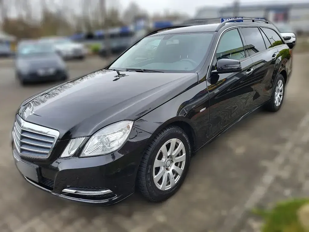 Gebraucht Mercedes E50 AMG 170 PS (125 kW) 2011 Schwarz metallic