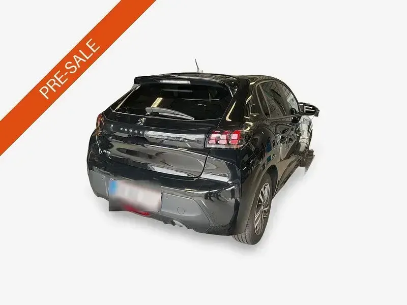 Gebraucht Peugeot 208 75 PS (55 kW) 2023 Schwarz Kleinwagen