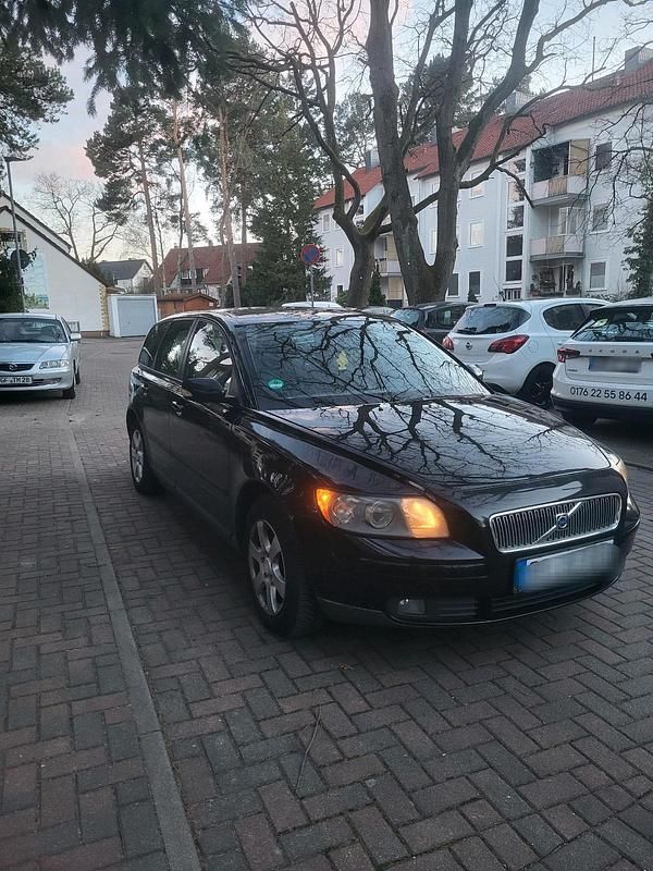 Używany Volvo V50 109 KM (80 kW) 2005 Czarny Kombi