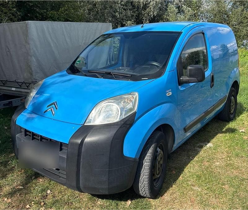 Blau Gebraucht 2010 Citroën Nemo Van / Kleinbus | 2.300 € - Bild 1/4
