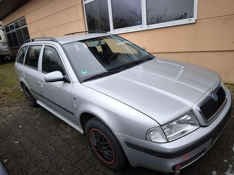 Gebraucht Skoda Octavia 102 PS (75 kW) 2003 Silber Kombi