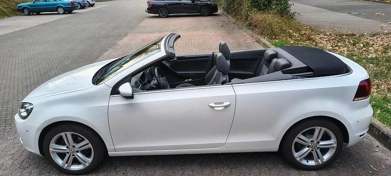 Gebraucht VW Golf Cabriolet 122 PS (89 kW) 2014 Andere farben Cabrio