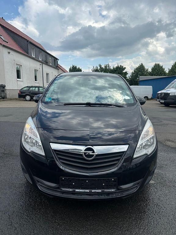 Schwarz Gebraucht 2011 Opel Meriva Edition Van / Kleinbus | 4.200 € (Fairer Preis) - Bild 1/4