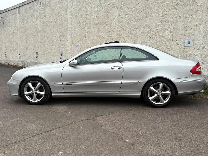 Gebraucht Mercedes CLK240 Elegance 170 PS (125 kW) 2003 Silber Coupé