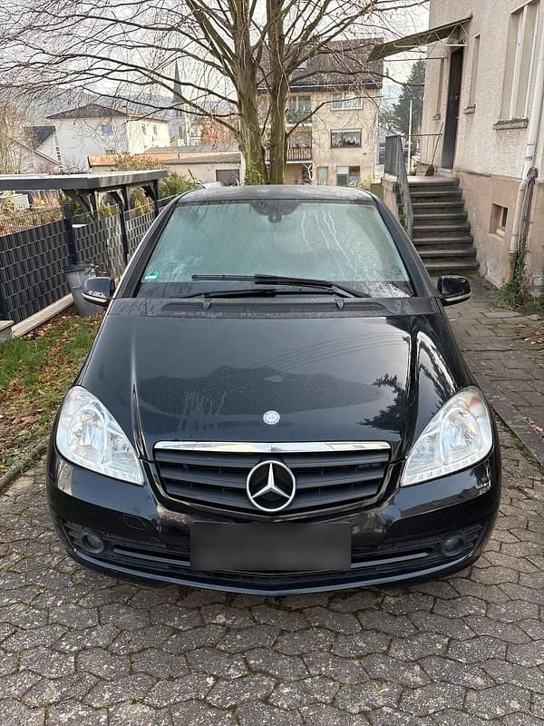 Gebraucht Mercedes A180 2011 Schwarz Kleinwagen