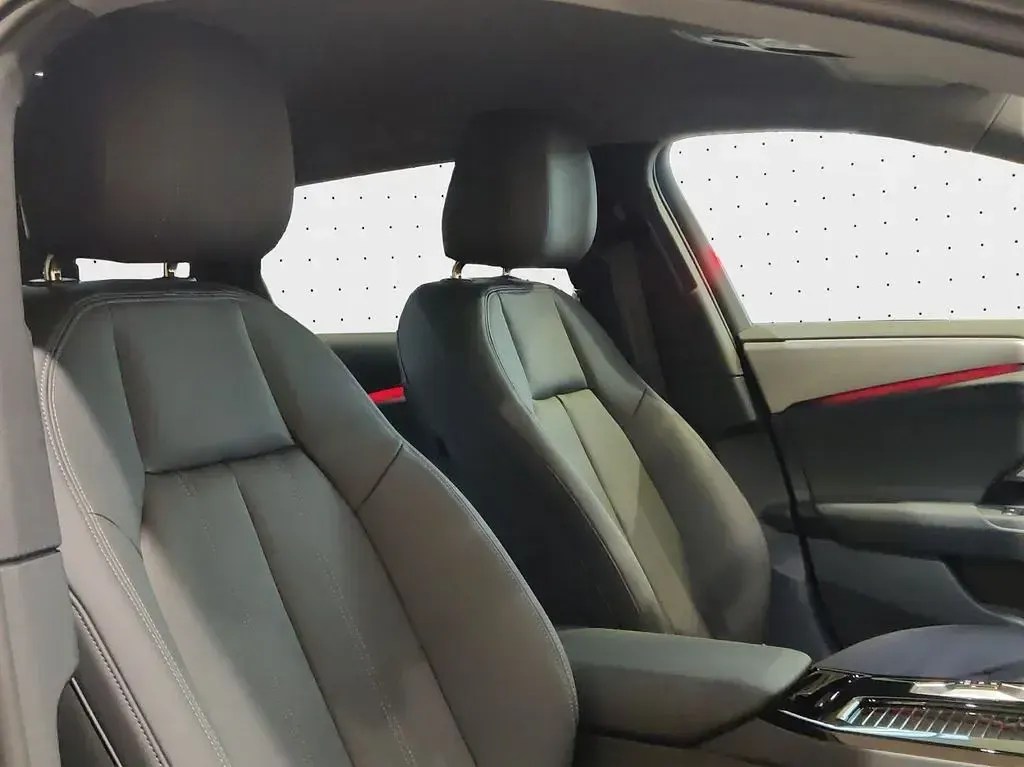 Gebraucht Audi A6 e-tron Sport 314 kW (428 PS) 2025 Mythosschwarz metallic Kombi