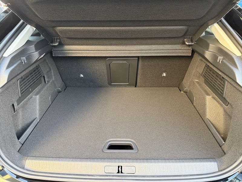 Neu Citroën C4 136 PS (100 kW) 2026 Eclipse blau metallic Limousine