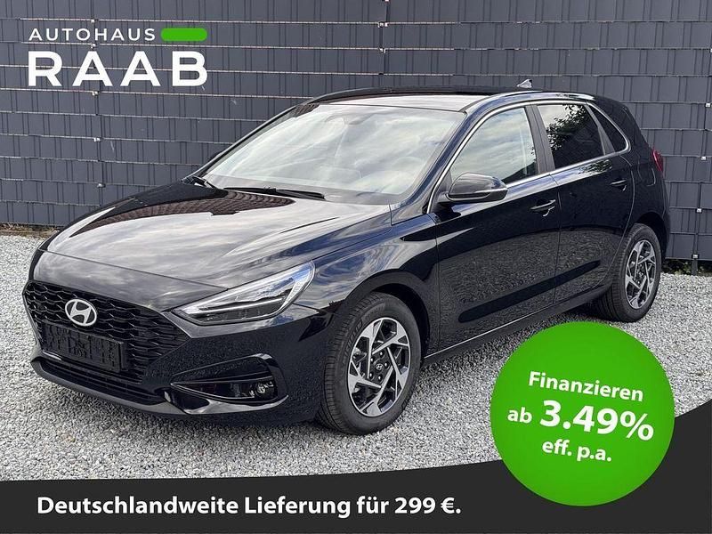 Abyss black pear Neu 2025 Hyundai i30 Limousine | 23.990 € (Superpreis) - Bild 1/4