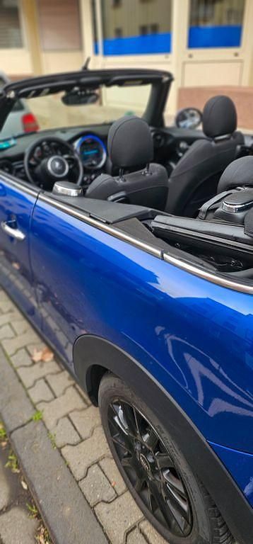 Gebraucht Mini One Cabriolet 102 PS (75 kW) 2018 Blau Cabrio