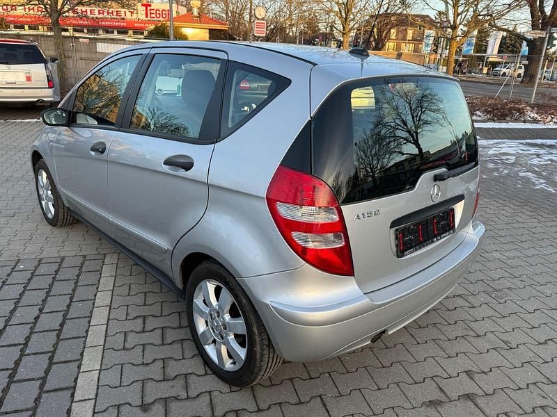 Gebraucht Mercedes A150 95 PS (69 kW) 2007 Silber Kleinwagen