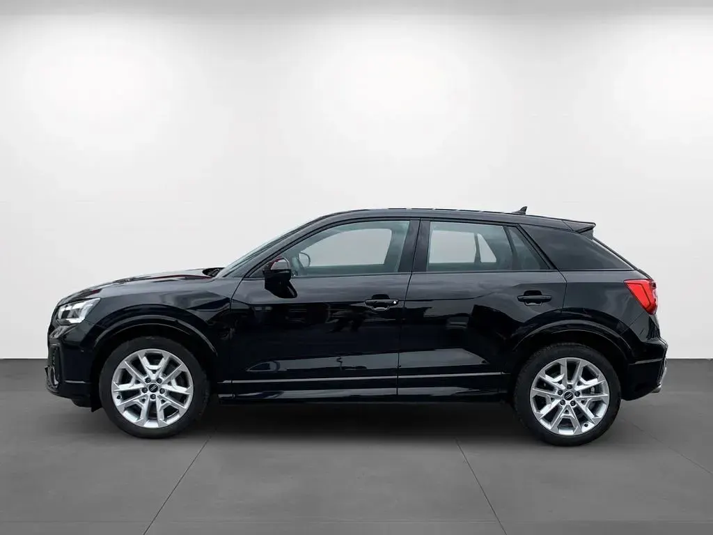 Gebraucht Audi SQ2 Ambiente 300 PS (220 kW) 2022 Schwarz SUV