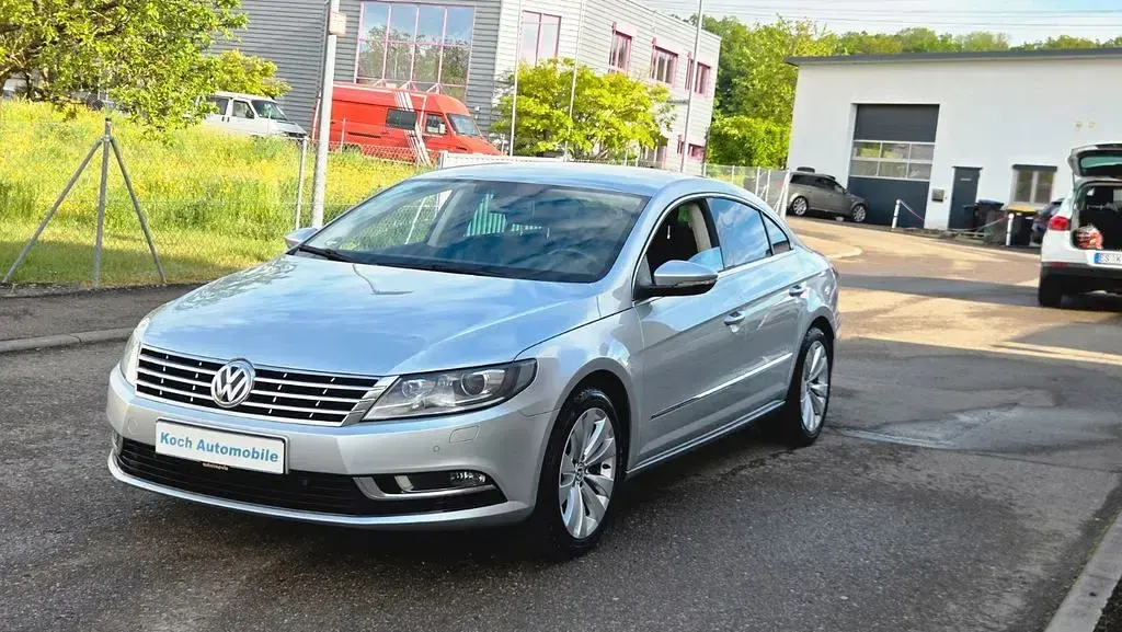 Gebraucht VW CC Sport 160 PS (117 kW) 2013 Silber Limousine