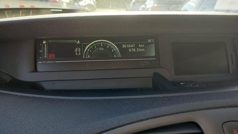 Gebraucht Renault Scénic III Dynamique 110 PS (80 kW) 2013 Grau Van / Kleinbus