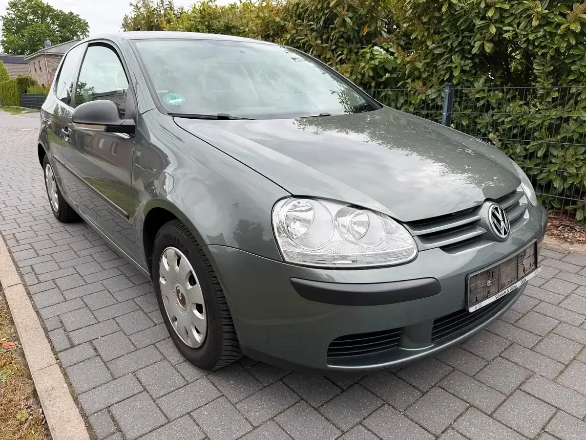 Gebraucht VW Golf V 80 PS (58 kW) 2007 Grau Limousine