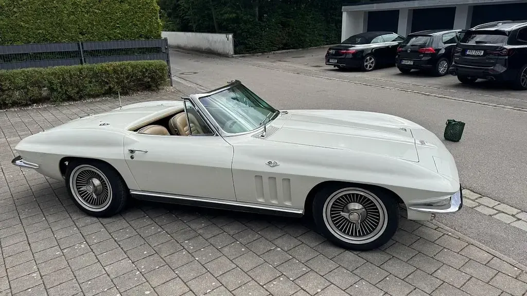 Gebraucht Corvette Stingray 305 PS (224 kW) 1966 Weiß Cabrio