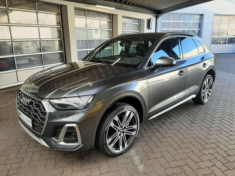 Grau Gebraucht 2021 Audi SQ5 Sport SUV | 30.900 € (Guter Preis) - Bild 1/4