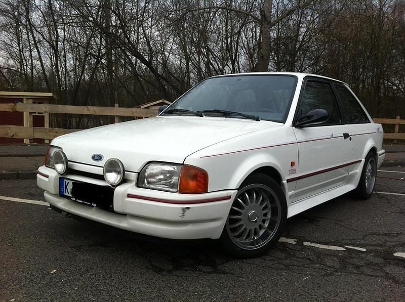 Gebraucht Ford Escort 1988 Weiß Coupé