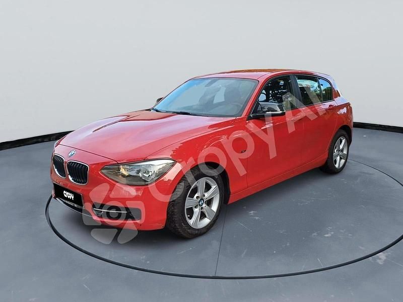 Rot Gebraucht 2012 BMW 116 Sport Line Kleinwagen | 8.000 € (Guter Preis) - Bild 1/4