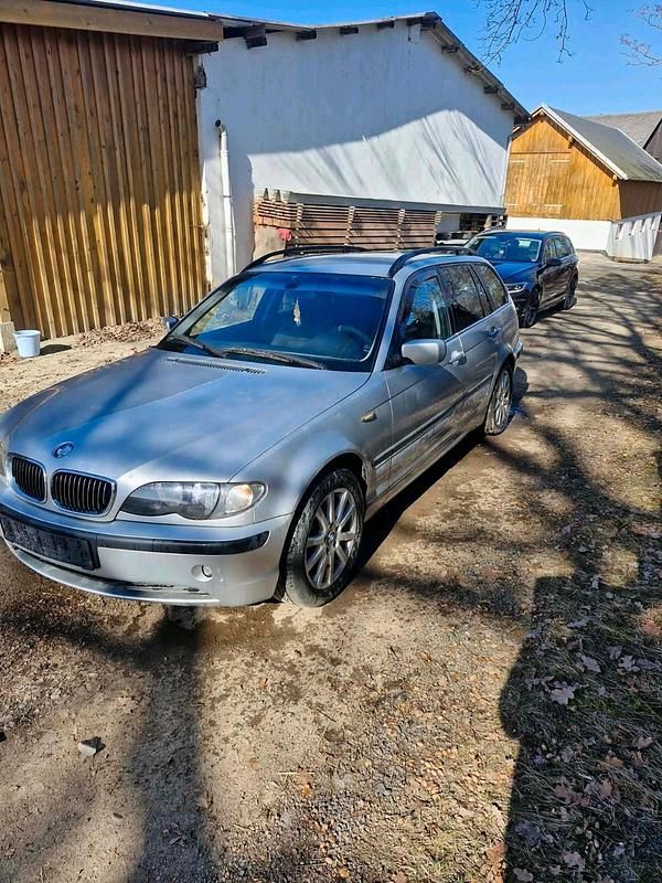 Gebraucht BMW 1500 116 PS (85 kW) 2005 Silber Kombi