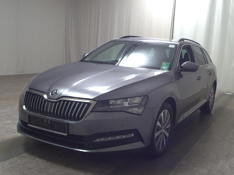 Gebraucht Skoda Superb Ambition 200 PS (147 kW) 2022 Graphitegrau metallic Kombi