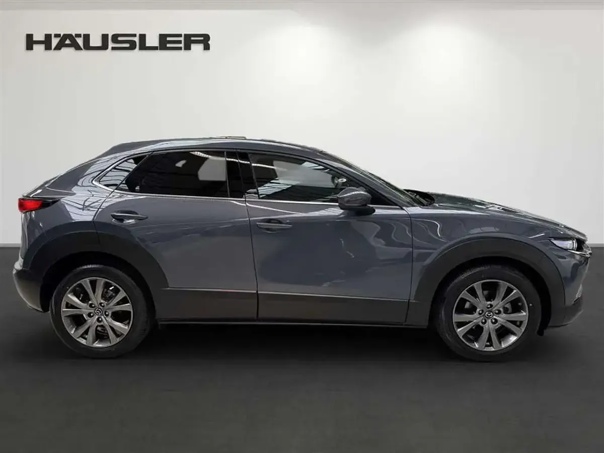 Neu Mazda CX-30 Exclusive-Line 186 PS (136 kW) 2025 Grau SUV