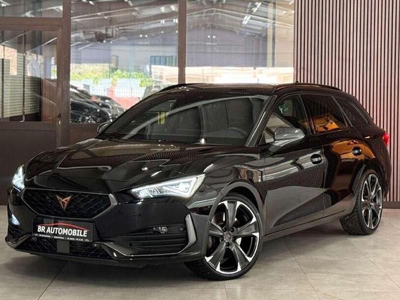Gebraucht Cupra Leon VZ1 301 PS (221 kW) 2024 Mitternachtsschwarz Kombi
