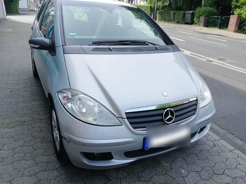 Silber Gebraucht 2008 Mercedes A150 Kleinwagen | 3.200 € (Guter Preis) - Bild 1/4