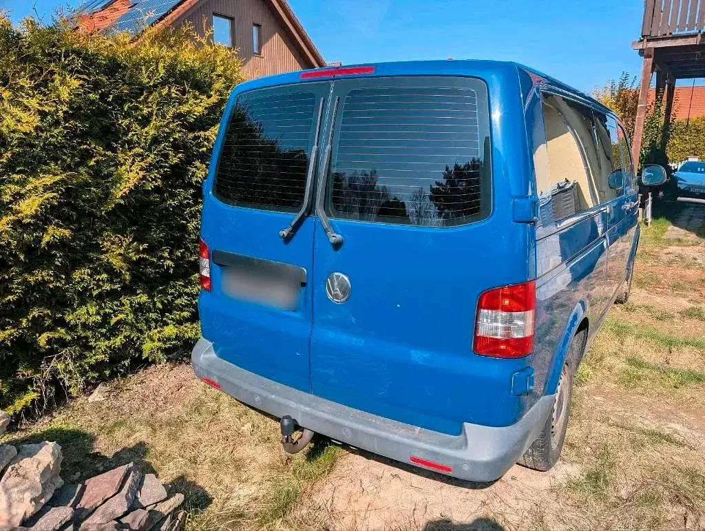 Gebraucht VW Caravelle 102 PS (75 kW) 2010 Blau Van