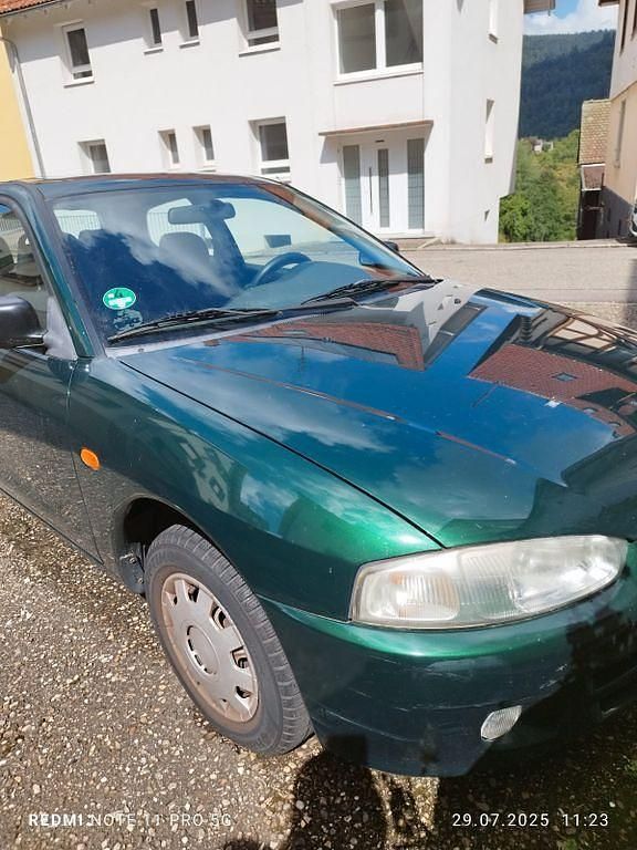 Grün Gebraucht 1998 Mitsubishi Colt Limousine | 1.000 € (Superpreis) - Bild 1/4