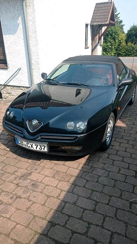 Gebraucht Alfa Romeo Spider 150 PS (110 kW) 1999 Schwarz Cabrio