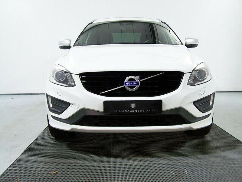 Gebraucht Volvo XC60 R-Design 190 PS (139 kW) 2015 Ice white SUV