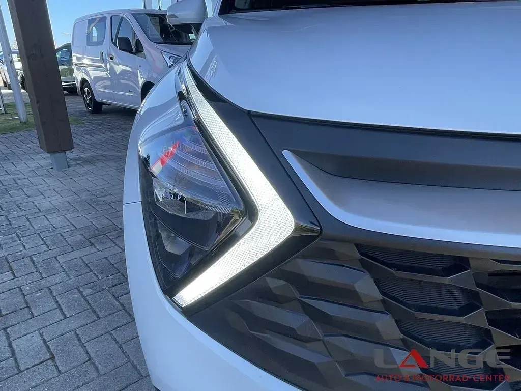 Gebraucht Kia Sportage Vision 150 PS (110 kW) 2023 (wd) carraraweiss SUV