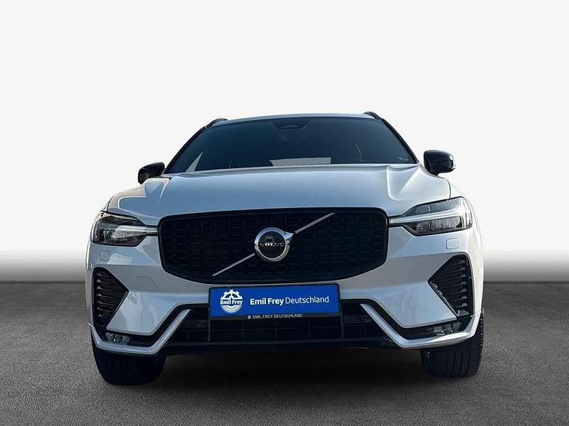 Gebraucht Volvo XC60 Plus 197 PS (144 kW) 2023 Weiß SUV