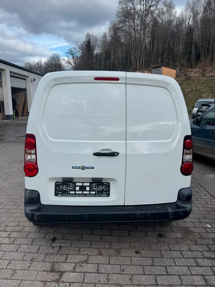 Occasion Peugeot Partner 90 ch (66 kW) 2013 Blanc Monospace