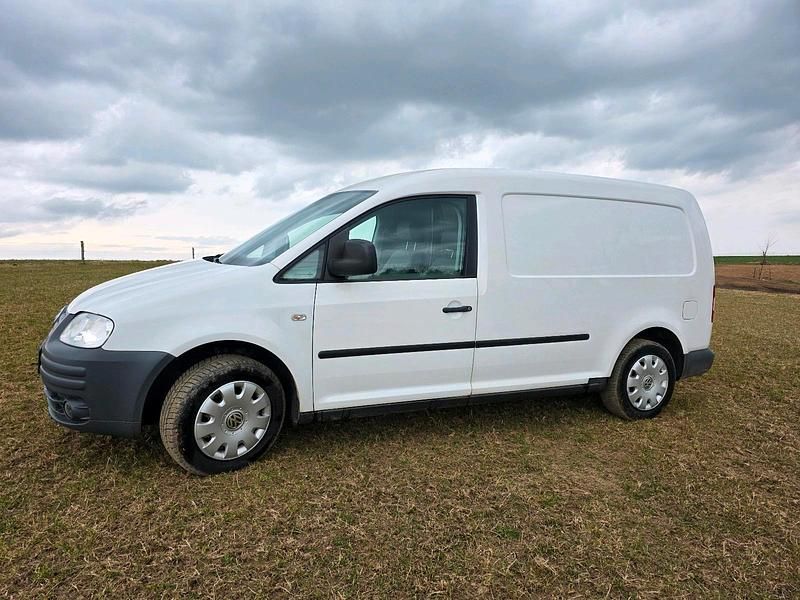 Gebraucht VW Caddy Maxi 105 PS (77 kW) 2010 Weiß Van / Kleinbus