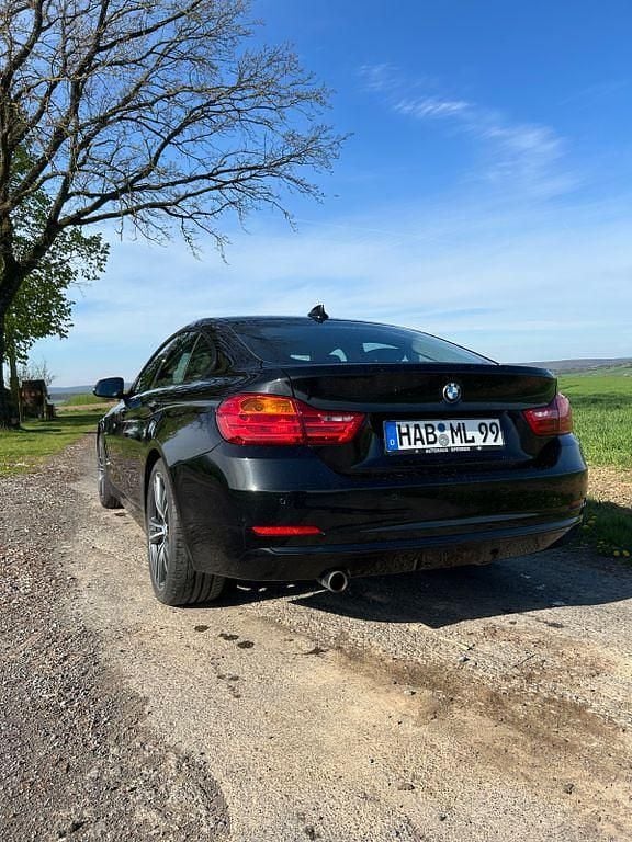 Gebraucht BMW 420 Gran Coupé Sport Line 184 PS (135 kW) 2015 Schwarz Coupé