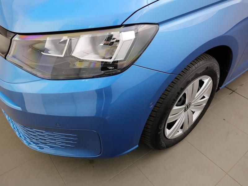 Gebraucht VW Caddy Basis 102 PS (75 kW) 2025 Costa azul (blue), metallic Van / Kleinbus