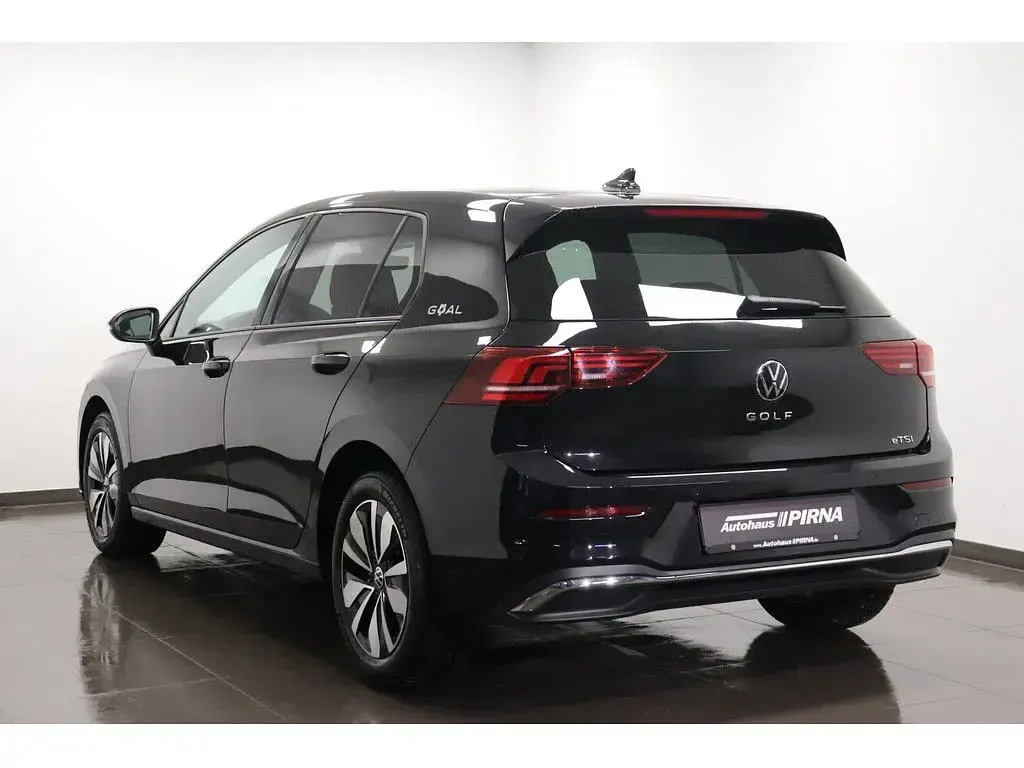 Gebraucht VW Golf VIII Goal 116 PS (85 kW) 2025 Schwarz Limousine