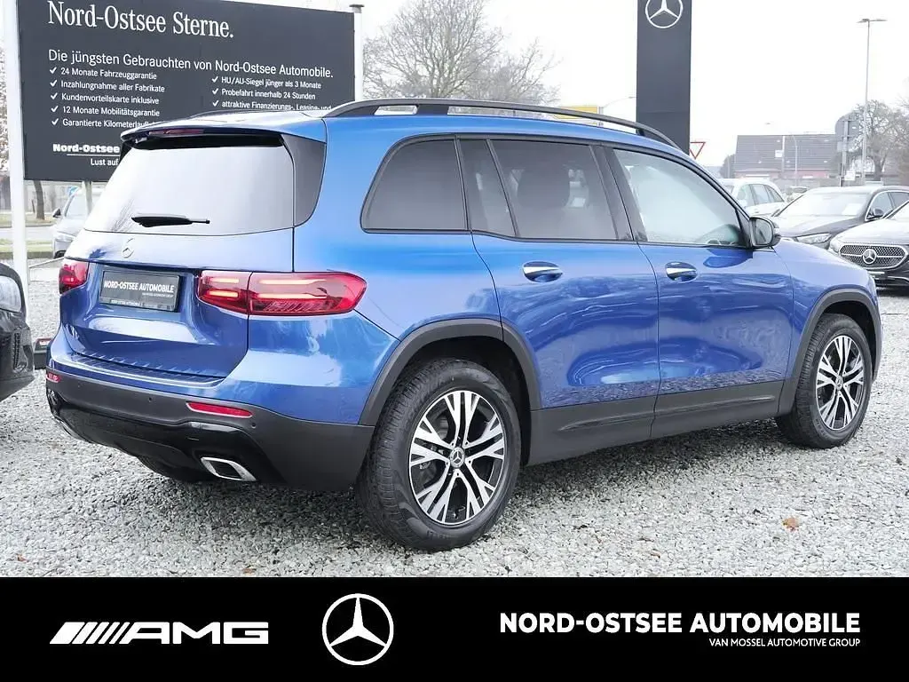 Gebraucht Mercedes GLB200 Progressive 150 PS (110 kW) 2025 Metalliclack spektralblau SUV