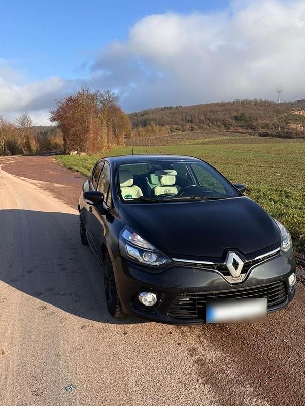 Gebraucht Renault Clio IV Initiale Paris 120 PS (88 kW) 2015 Schwarz Kleinwagen