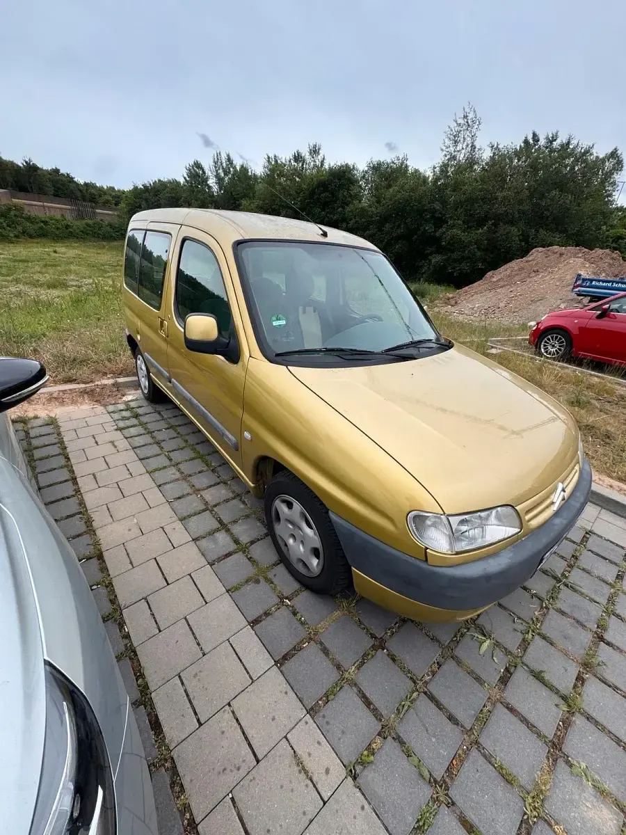Gebraucht Citroën Berlingo 90 PS (66 kW) 2000 Gelb Van / Kleinbus