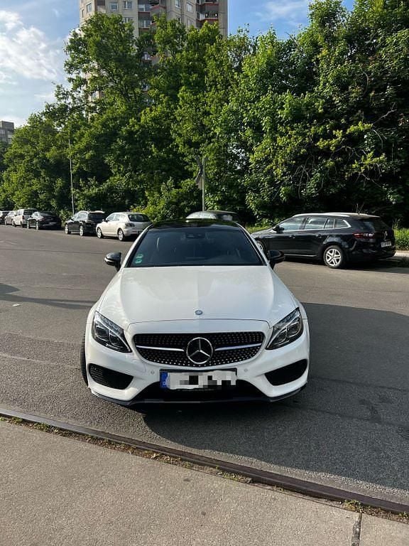 Weiß Gebraucht 2017 Mercedes C300 Coupé | 24.900 € (Guter Preis) - Bild 1/4