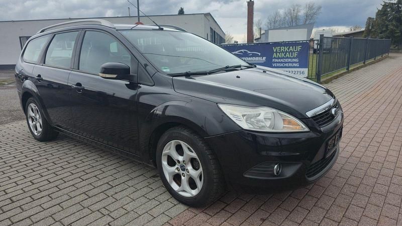 Gebraucht Ford Focus Style 109 PS (80 kW) 2009 Schwarz Kombi