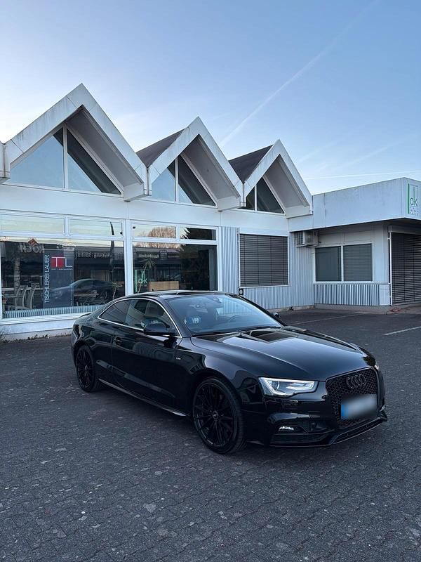 Second-hand Audi A5 S-Line 218 CP (160 kW) 2016 Negru Coupe