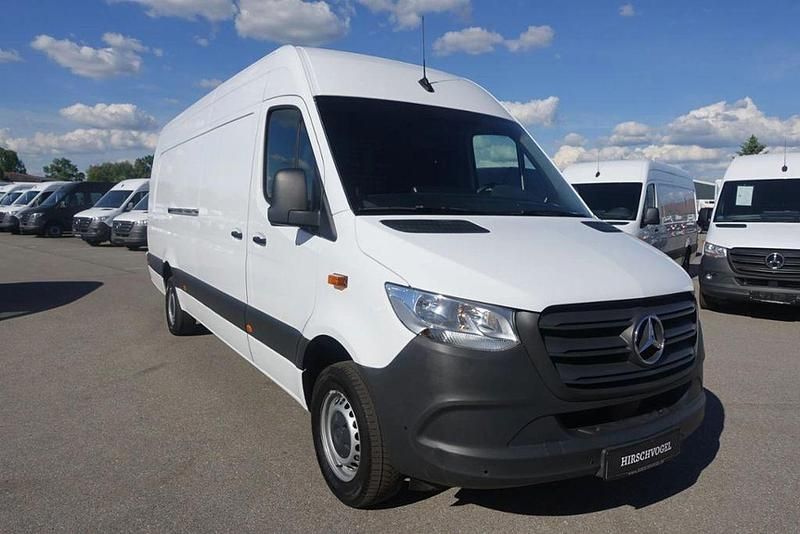Weiss Gebraucht 2024 Mercedes Sprinter Van | 35.249 € (Superpreis) - Bild 1/4