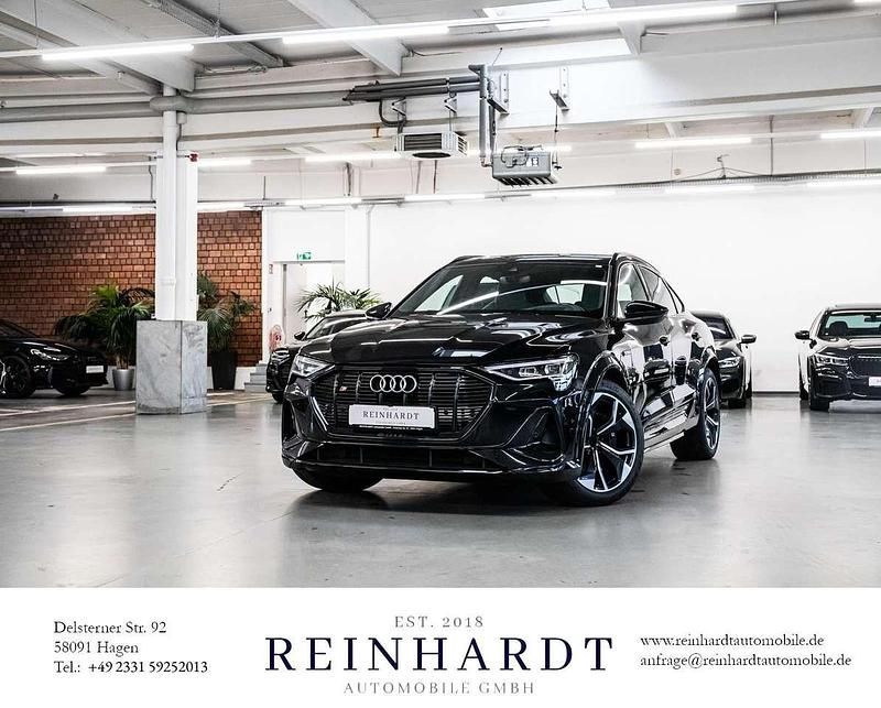 Mythosschwarz metallic Gebraucht 2021 Audi e-tron Ambiente SUV | 41.250 € - Bild 1/3