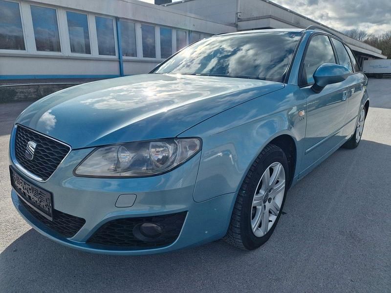 Gebraucht Seat Exeo Reference 120 PS (88 kW) 2011 Blau Kombi