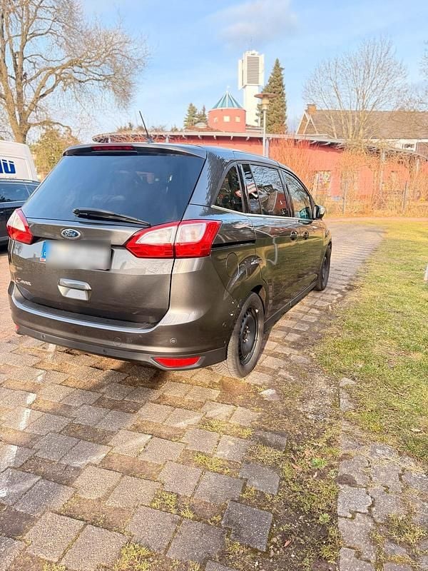 Gebraucht Ford Grand C-Max Titanium 120 PS (88 kW) 2017 Grau Van / Kleinbus